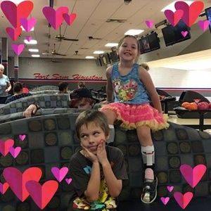 Meet your Posher, Dedra